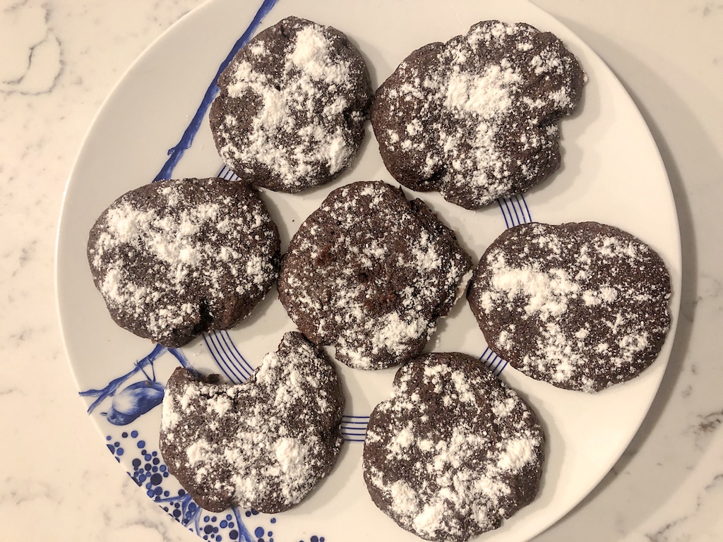 Low Carb Chocolate Crinkle Cookie Recipe